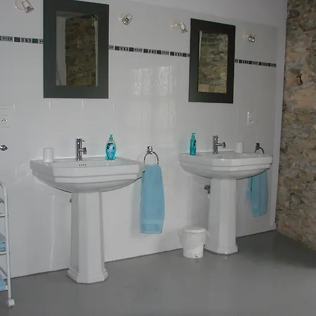 Bed and breakfast Tour De Saint Anne Azille